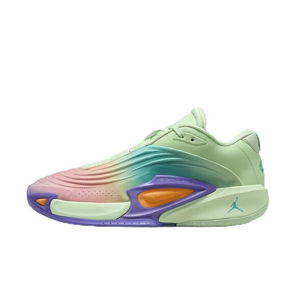 Jordan Men Luka 3 Blurred Vision Basketball 10.5 Medium